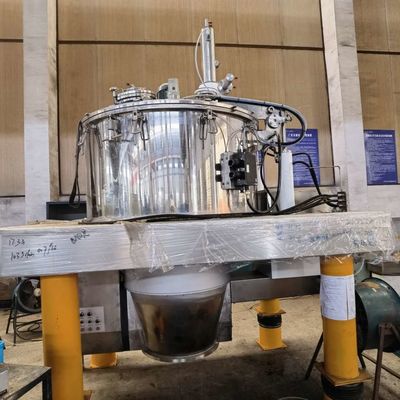 Centrifugadoras inferiores de la acción del tirón de la descarga del raspador automático del control del PLC de las grandes cantidades