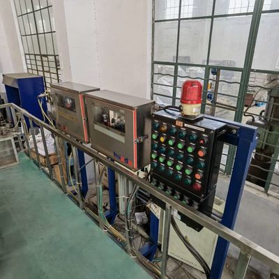 Descarga inferior proporcionada servicio post-venta modelo de la centrifugadora de Vertical Batch Operate con la Bolso-tracción para la industria alimentaria