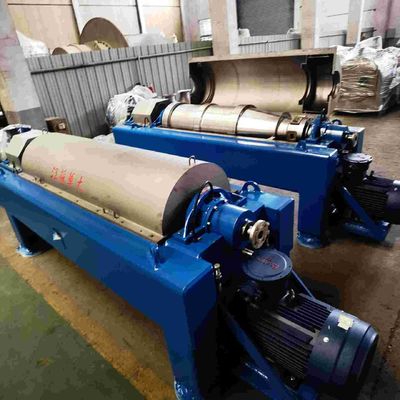Centrifugadora continua horizontal de la jarra de la voluta de la pantalla 3600rpm a prueba de explosiones