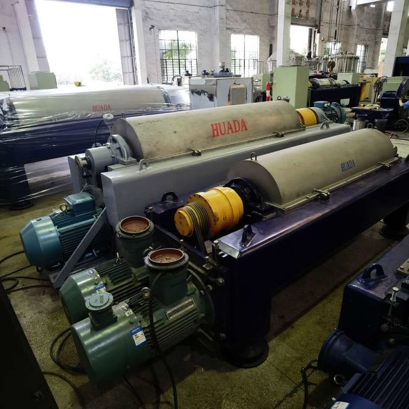 Equipo de la separación de la descarga de la voluta de la centrifugadora de LW 2800-3200r/Min High-Performance Drilling Mud Industrial